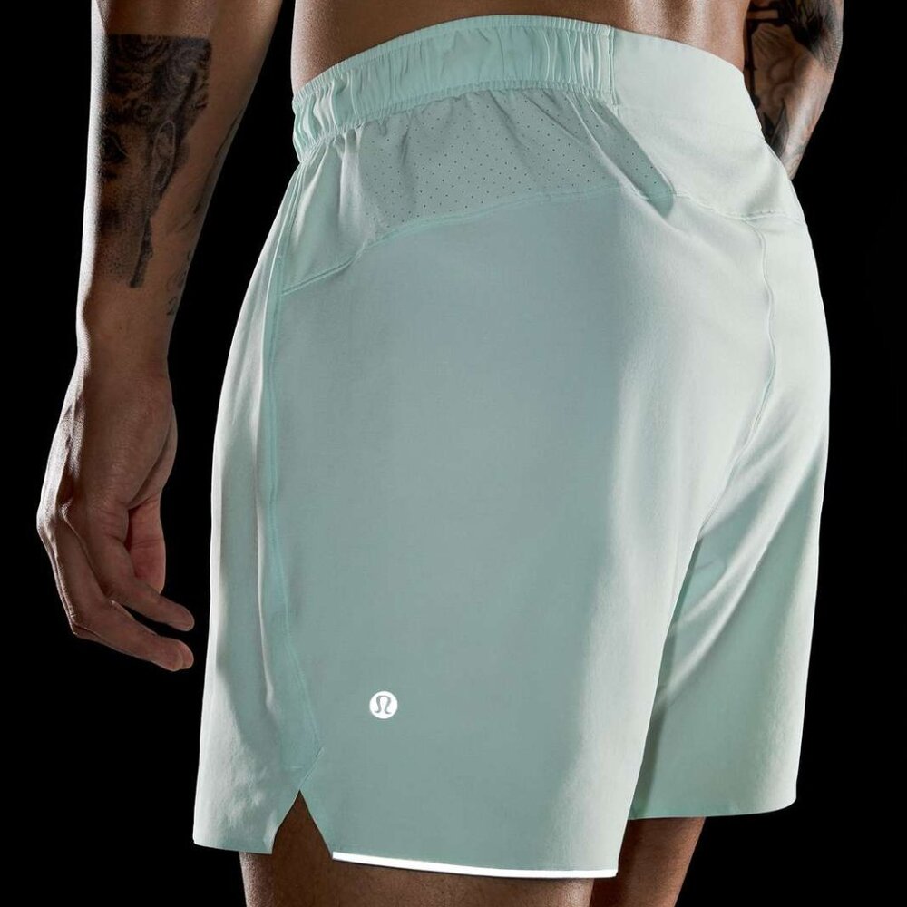 • [Lululemon] Surge Shorts •